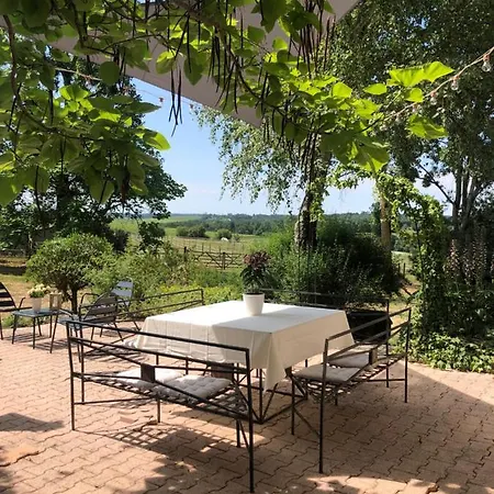 Bed & Breakfast Le Val Du Lys Sainte-Maure-de-Peyriac