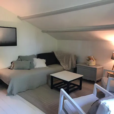 Bed & Breakfast Le Val Du Lys Sainte-Maure-de-Peyriac